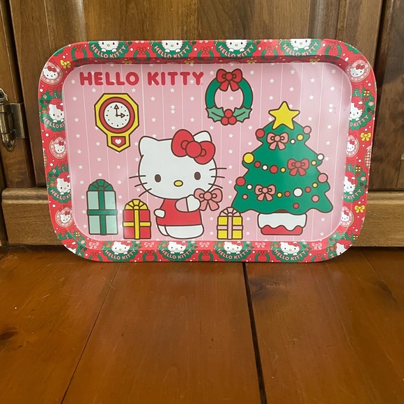 New Hello Kitty Christmas Tray – Holiday Serving Decor - Picture 7 of 9